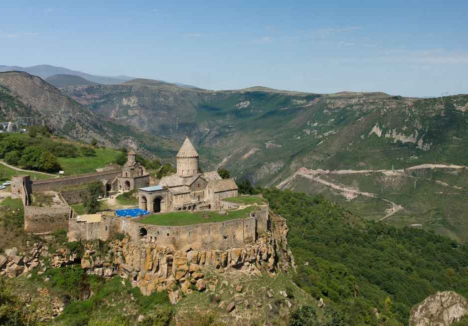 armenia-tatev-monastery