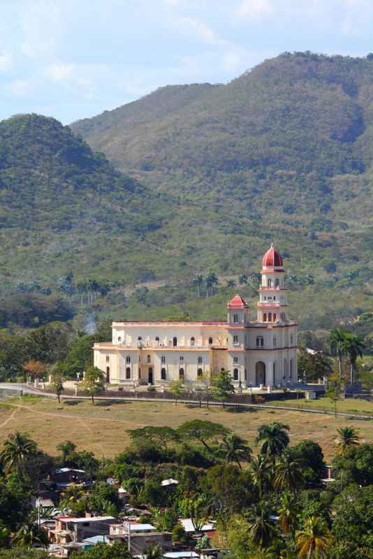 basilica-el-cobre-santiago-de-cuba