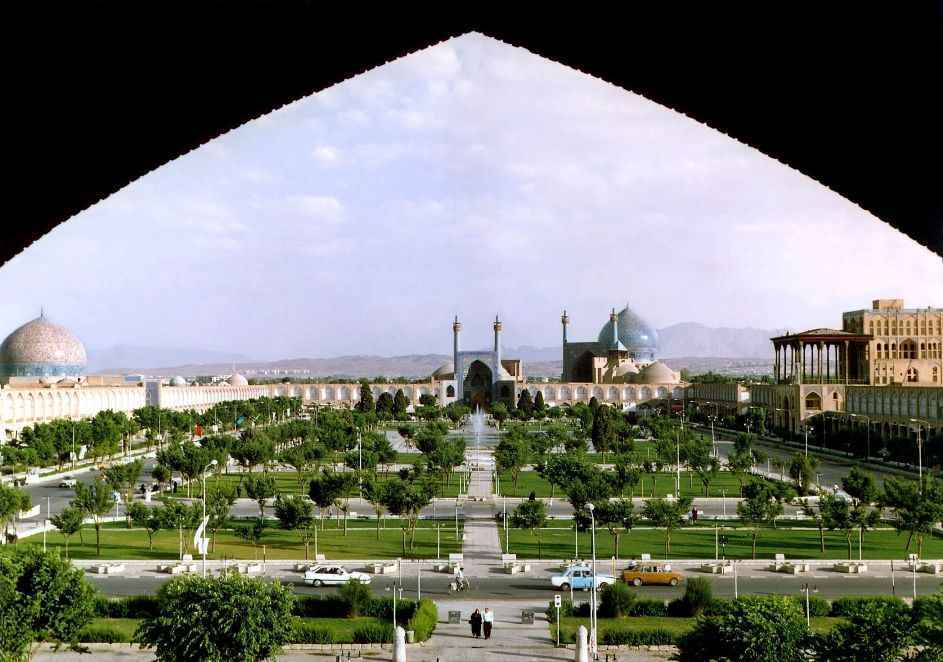 isfahan-naghshe_jahan_square
