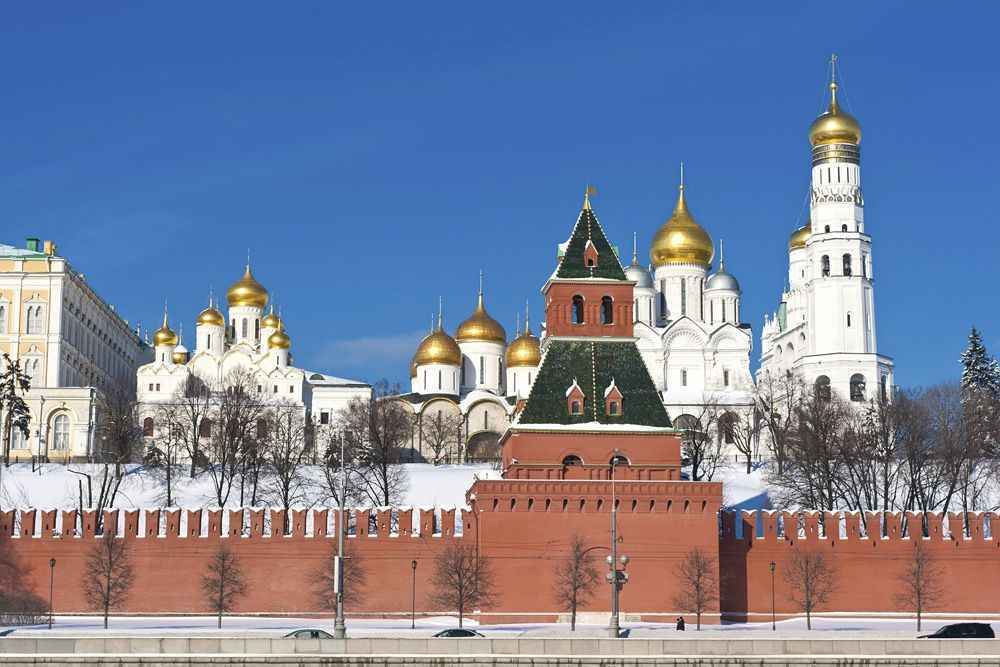 kremlin-walls-moscow