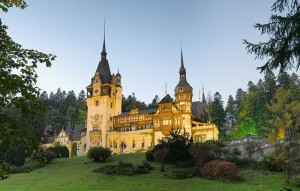 romania peles castle lit
