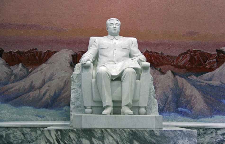 Statue of Kim Il Sung, Pyongyang