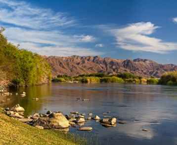 Landscape of Orange River and mountains