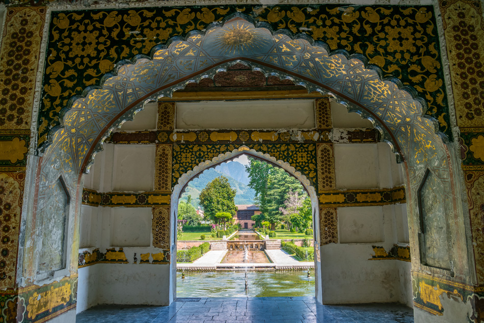 The fountains, pavillions and gardens of Shalimar Bagh Moghul ga